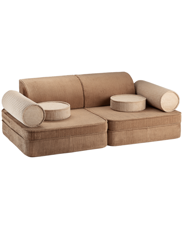 Toffee Settee