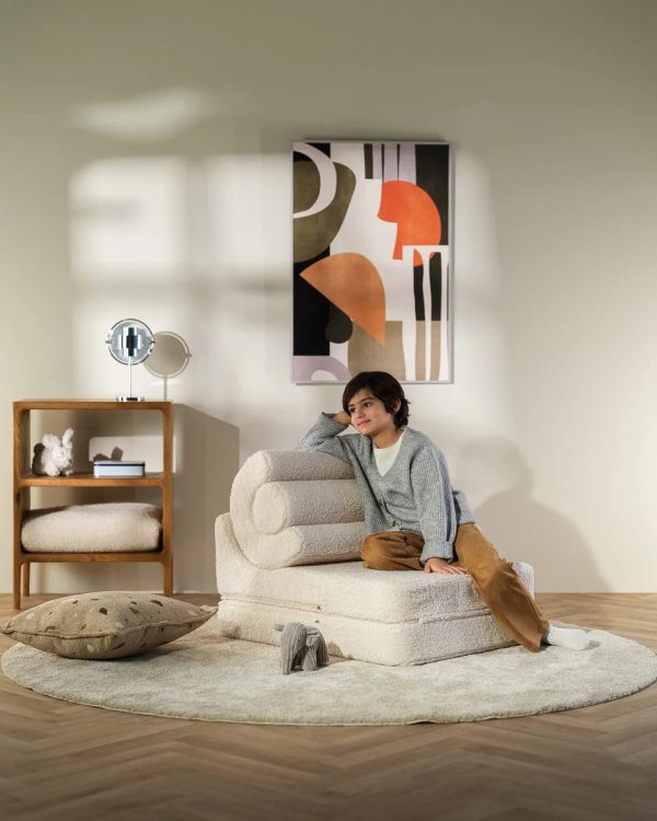 wigiwama flipster kinderstoel – cream white, crème, teddystof, wit, stapelbare speelset, scandinavische kinderkamer