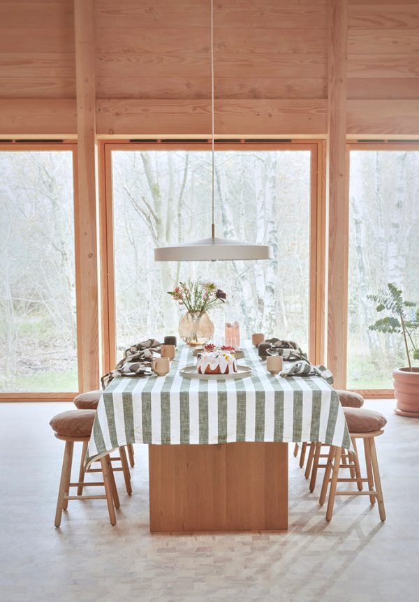 oyoy living gestreept tafelkleed - olijf - 140x260 cm - Afbeelding 2