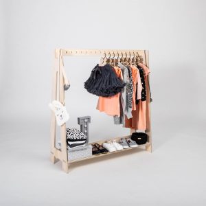 sweet home montessori kledingrek – hout
