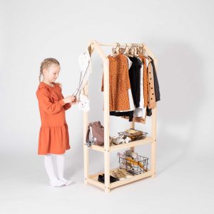 sweet home montessori kindergarderobe – hout