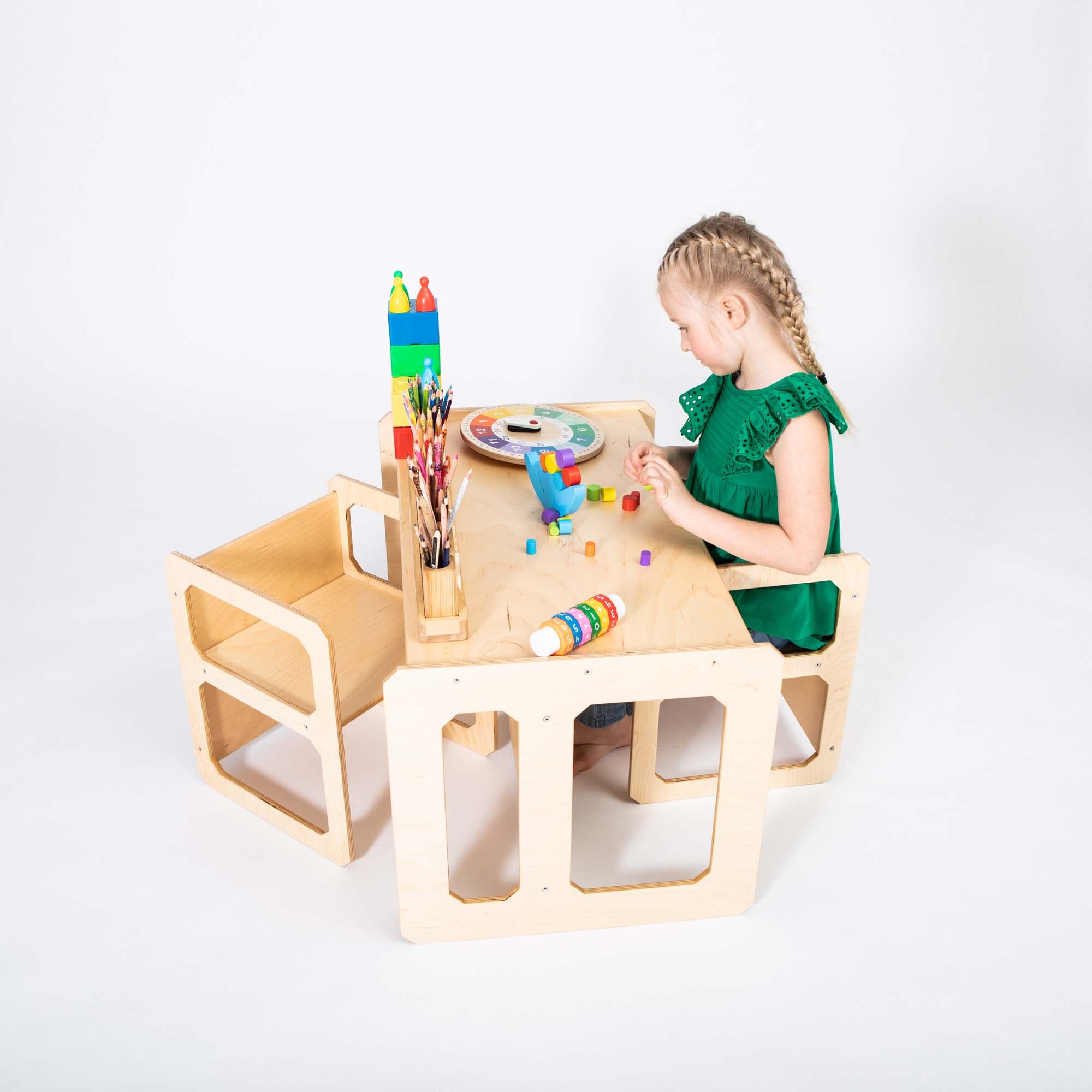 sweet home montessori speeltafel met 2 stoelen – hout